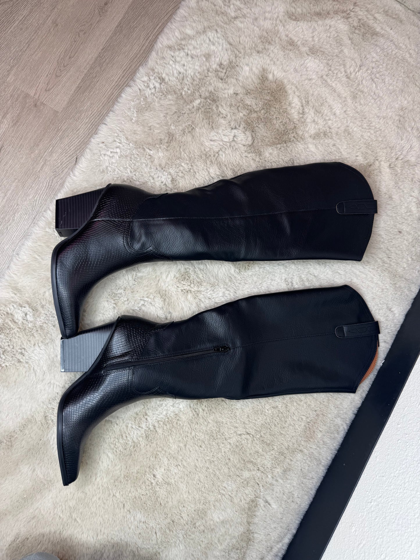 Barcelona knee high boots